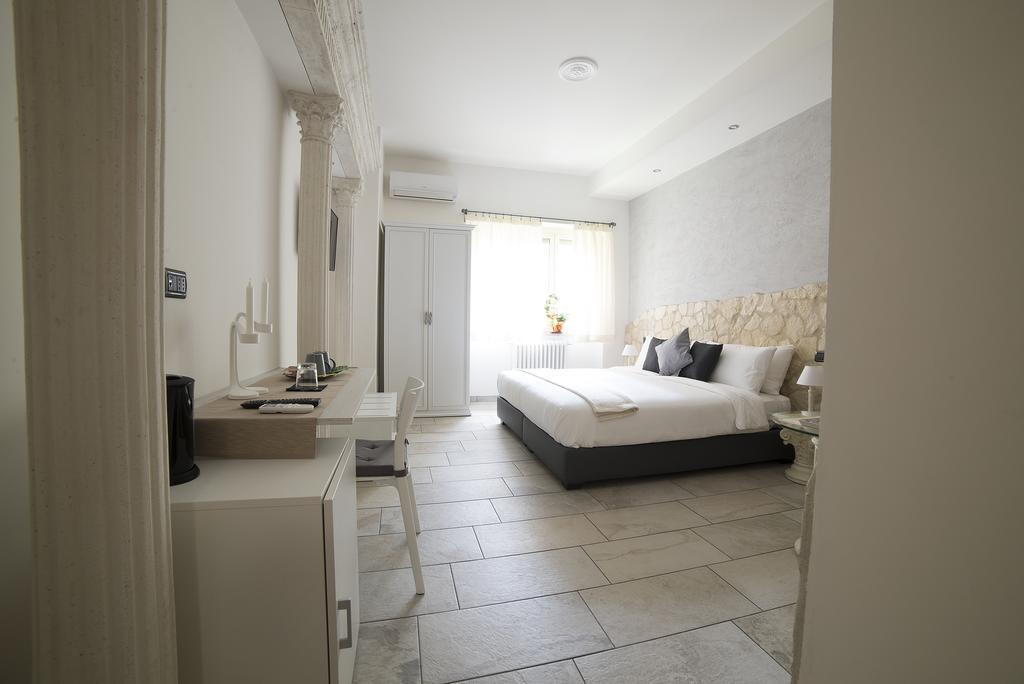 Mirabilia Guest House Рим Екстер'єр фото